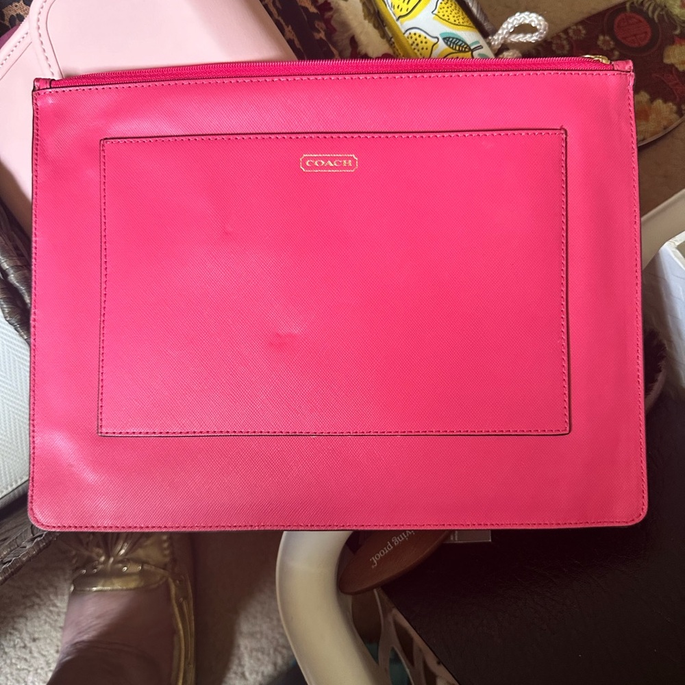 Leather Tablet Pouch - Picture 2 of 3
